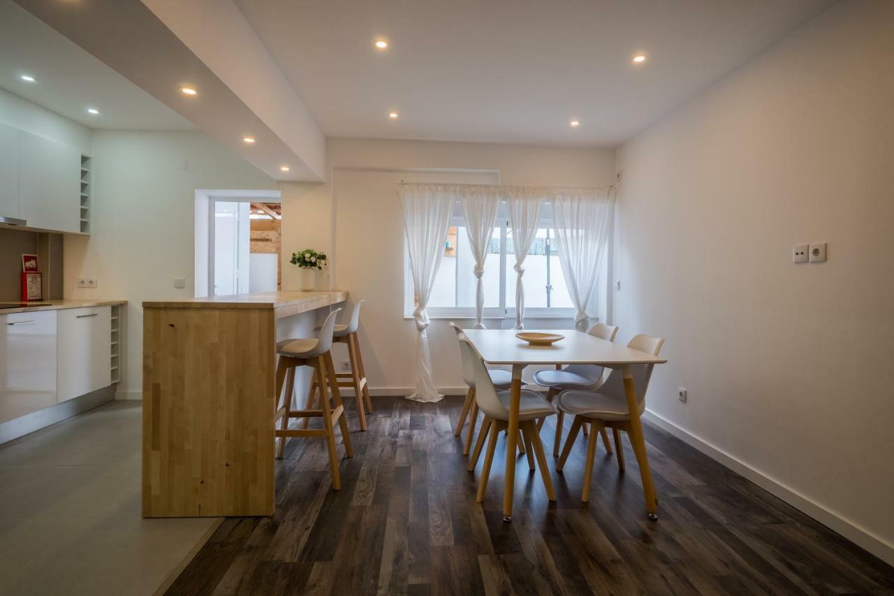 Appartamento Casa 28 Setúbal Esterno foto